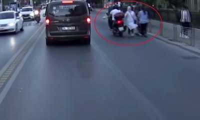 Turist kadına çarptı, arkasına bile bakmadan devam etti