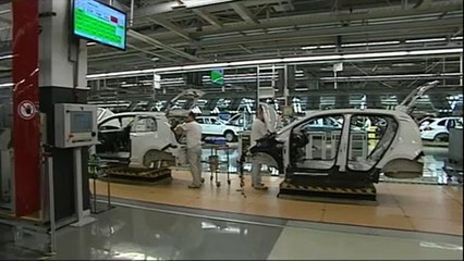 Tömeges leépítést jelentett be a pozsonyi Volkswagen-gyár vezetése