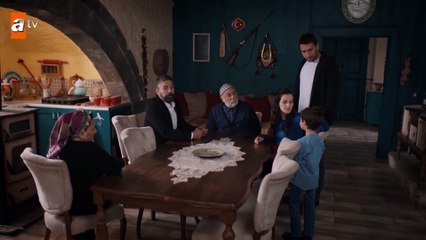 Kadınların dilinden anlamayan Mustafa! - Sen Anlat Karadeniz 48. Bölüm