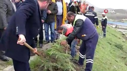 TURHAL'DA FİDAN DİKİM ETKİNLİĞİ