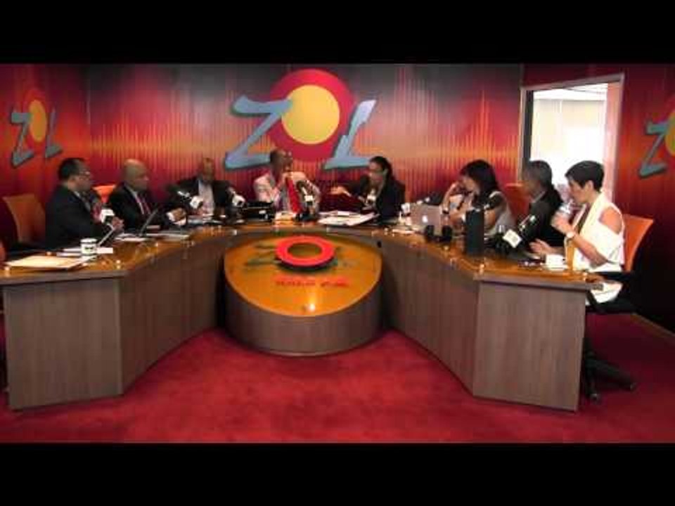 Laura Acosta y el Padre Manuel Ruiz debaten pruebas no encubrió  violaciones a menores parte2