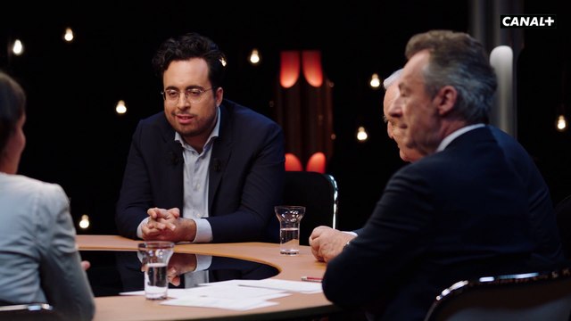 Pourquoi François Hollande avait interdit les téléphones portables ? - Profession Ministre - CANAL+