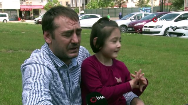 Tek bacağı olmayan Özge koşmak istiyor...Babasının 150 TL'ye kurduğu düzenekle yürümeyi öğrenmişti, şimdi koşmaya hazırlanıyor