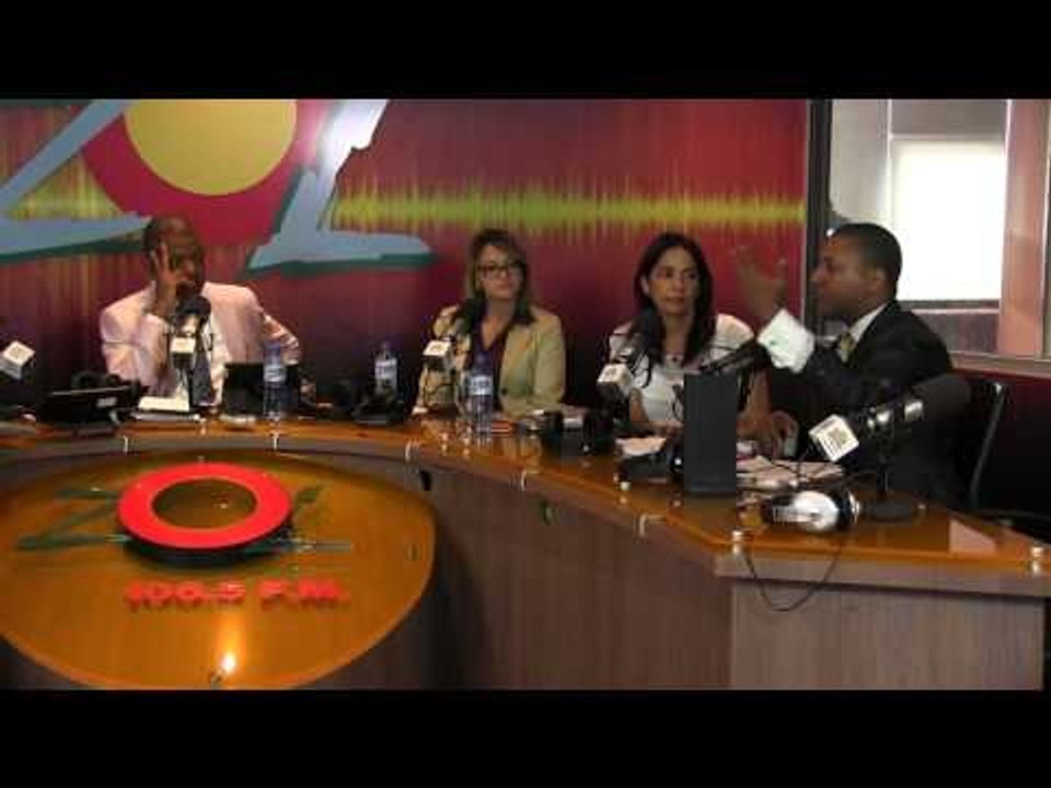 Dania de Quevedo y el abogado William Garavito comentan quieren destruir a Antonio Quevedo