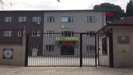 Bursa Liseli Oğuz'a Okul Önünde Köpekler Saldırdı