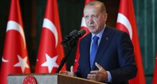Şarkıcı Tuğba Ekinci, Recep Tayyip Erdoğan'a Destek Olmayanlara Sitem Etti