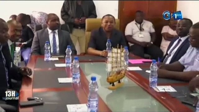 RTG - Séance de travail entre le directeur général de l’OPRAG et les responsables de l’entreprise Chinoise Orient Investment