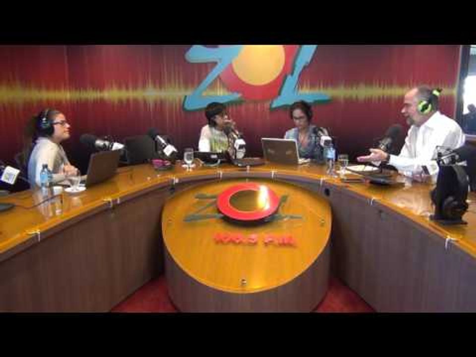 Alejandro Fernández W. recibe llamadas de las Oyentas de #SoloParaMujeres