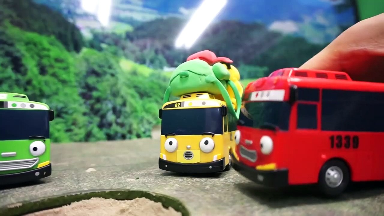 타요가 몬스터에게 붙잡혔어요! l 다람쥐 타운 l 타요의 장난감어드벤처 3화 l 꼬마버스 타요