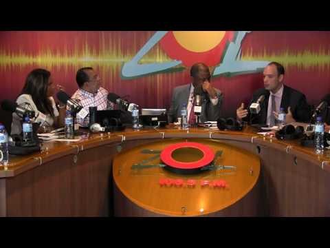 José del Castillo Saviñón pres. del INDOTEL comenta que se hace para disminuir el costo del internet