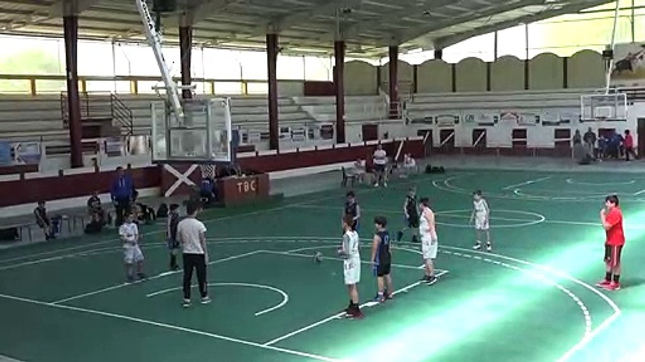 13.04.19 U11 POUSSINS DEBUTANTS TURSAN BASKET CHALOSSE2 - ELAN SOUEMONTAIN MONGAILLARD 1e Partie