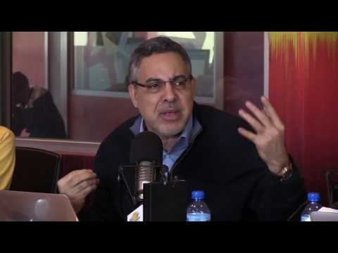 Pablo McKinney comenta sobre la entregas de cajas navideñas por los partidos políticos