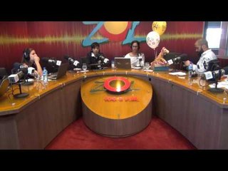 Vladimir Tiburcio comenta sobre el manejo del carro y recibe llamadas de las oyentas