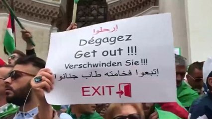 Video herunterladen: بالجمعة التاسعة للحراك.. الجزائريون يطالبون برحيل كل رموز النظام