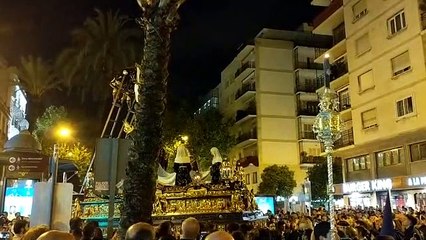 Download Video: La Quinta Angustia esquina Zaragoza con Reyes Católicos