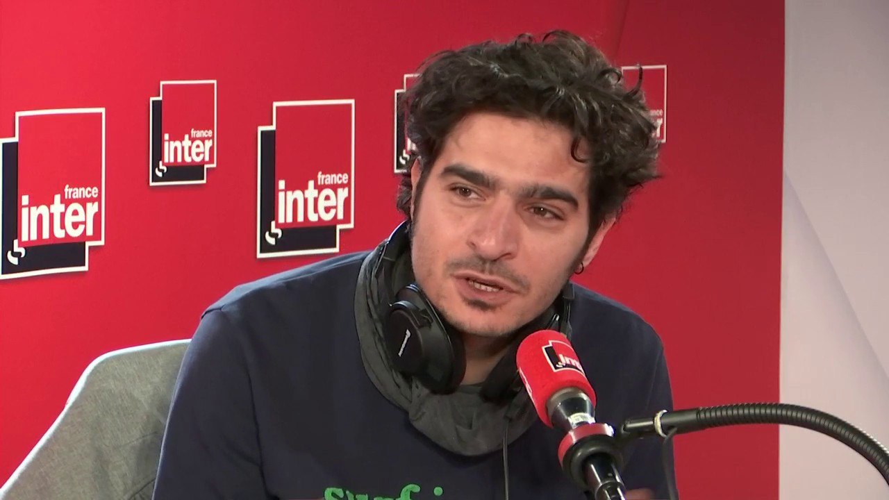 Albert Moukheiber, docteur en neurosciences cognitives, explique comment notre cerveau réagit aux tours de magie (et aux fake news) : "Quand les attentes de notre cerveau sont prises à contre-pied, ça fait un tour de magie"