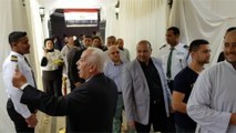 توافد المصريين في دولة الكويت على السفارة للاستفتاء على الدستور