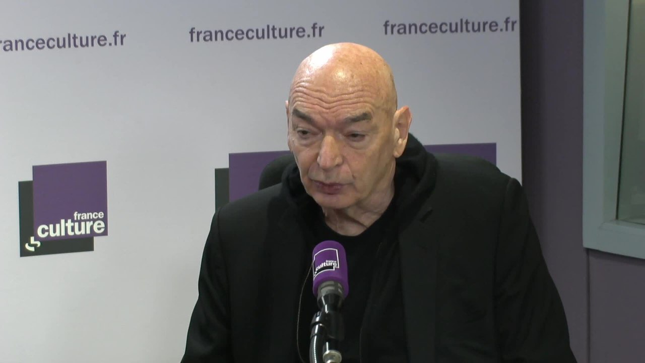 Jean Nouvel :  "On a eu très peur mais Notre-Dame n'est pas détruite. Il faut savoir que quand Notre Dame a été construite au XIIe elle a commencé par être brûlée, ses combles ont été complètement brûlées, c'est donc un retour".