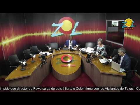 Maria Elena Nuñez y Holi Matos felicitan a Julio Martinez Pozo por su cumpleaños