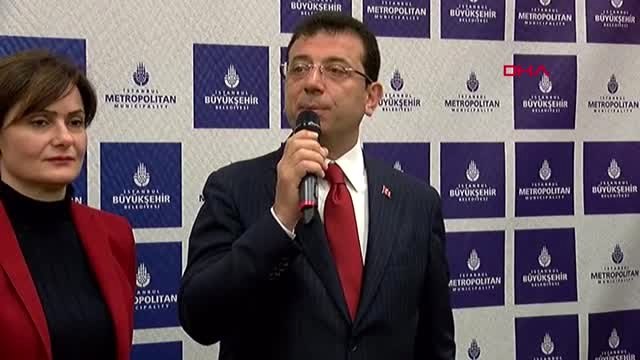 İstanbul- Ekrem İmamoğlu Saraçhane'deki İbb Binasında CHP'li Belediye Meclis Üyeleri ile Biraraya...