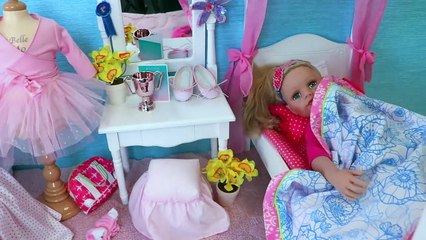 Gotz and American Girl Dolls Play Ballerina Class!