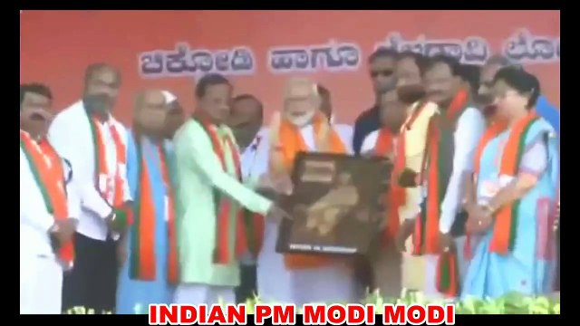 PM Narendra Modi addresses Public Meeting at Chikodi, Karnataka #PMNarendraModi #ChikodiKarnataka #Indian