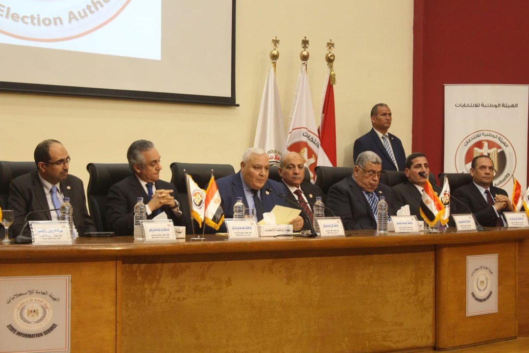 انزل شارك في الاستفتاء على التعديلات الدستورية