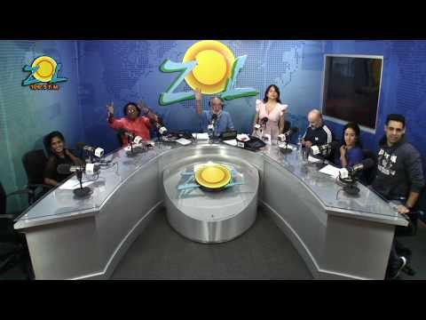 Jochy Santos y el team esperan el bacalao de Raysa Lara en Elmismogolpe