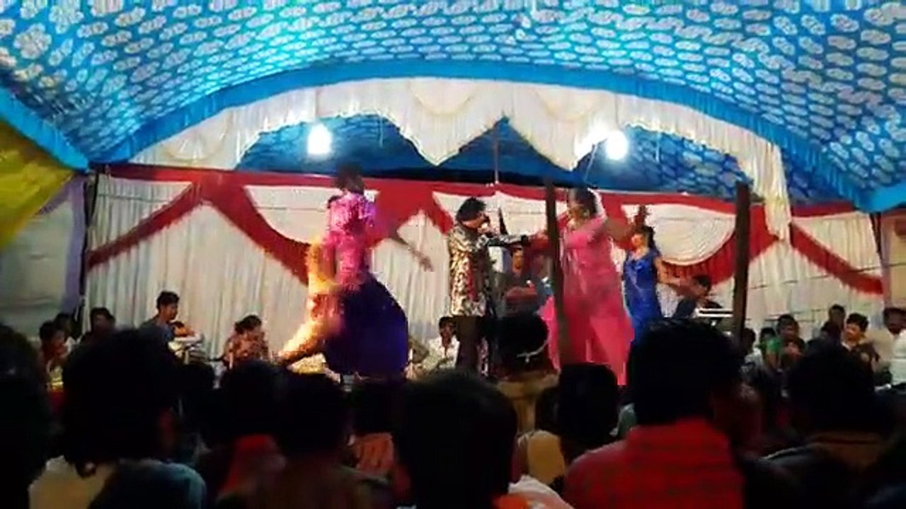 जरवाही बिहार में स्टेज डांस प्रोग्राम लोगो का दिल जीत लिया डांस ने