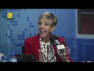 Ginnette Bournigal "Yo no se porque algunos ayudantes del presidente de la República son tan torpes"