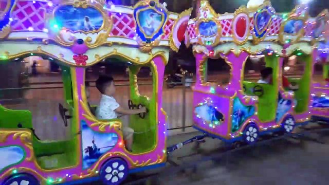 Des chansons d'enfants et d'apprendre les Couleurs d'apprendre les Couleurs Bébé jouer Jouets de Divertissement de Comptines #125