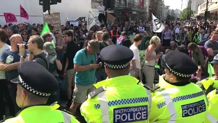 Çevreci İşgal Eylemine Polis Müdahalesi (1)