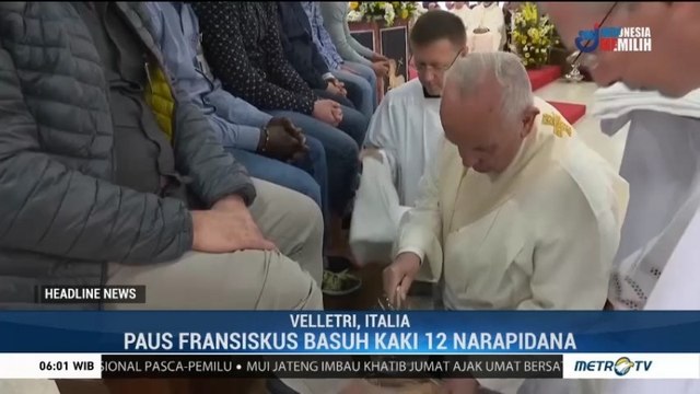 Paus Fransiskus Basuh Kaki Narapidana di Italia dalam Ritual Kamis Putih
