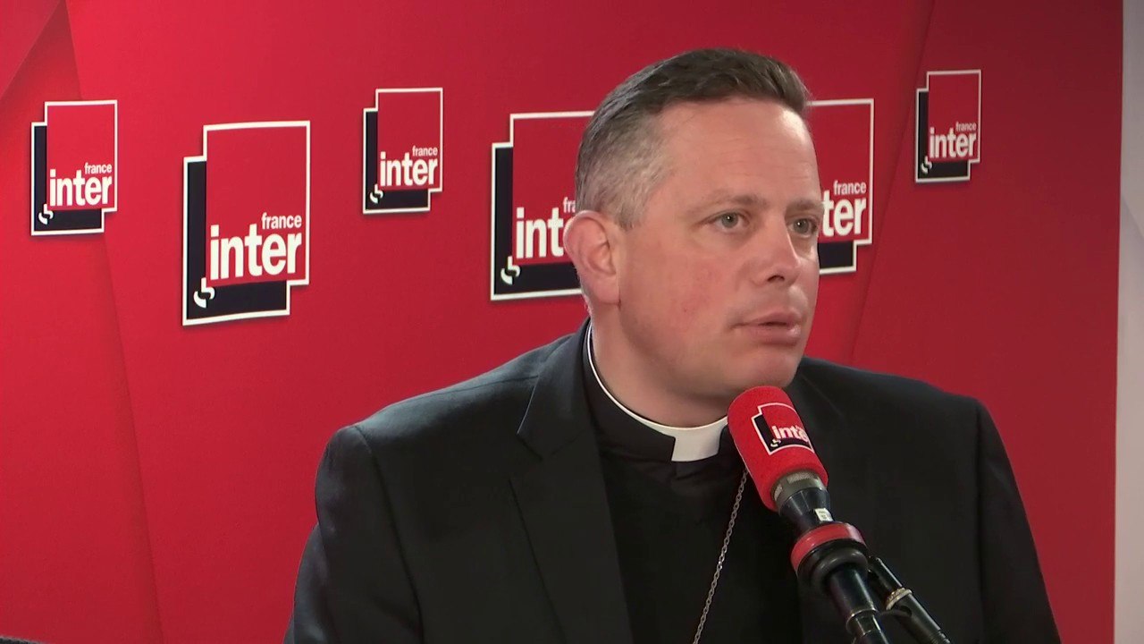 Mgr Bruno Valentin, évêque auxiliaire de Versailles sur la polémique des dons faits pour la reconstruction de Notre-Dame : "C'est important de savoir que le milliard ne va pas dans la poche des curés"