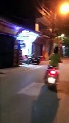 Clip chị “ninja Lead” đi như bay khiến người đi đường sợ hãi