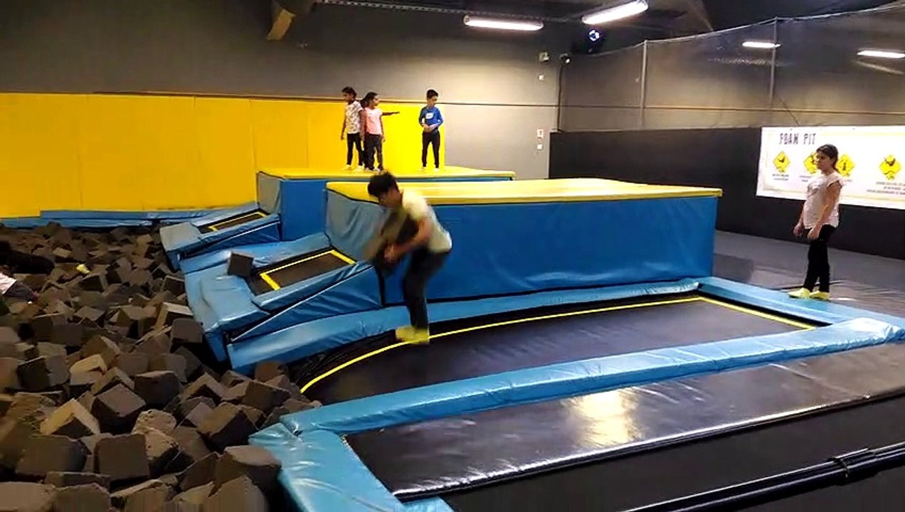 trampoline park 2/4 - décembre 2018