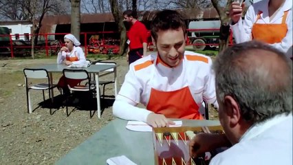 El Pañuelo Rojo ( Al Yazmalım ) - Capítulo 66 - HD - En español