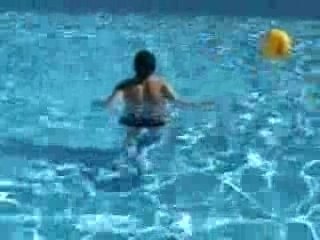 Ma séance en piscine fraîche (sclérose en plaques)