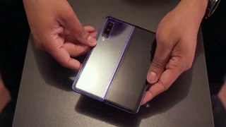 New Samsung Galaxy Fold Unboxing Review