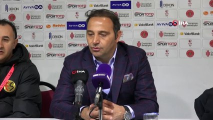 Fuat Çapa: “Umarım haftaya kazanarak ligde kalmayı garantileriz”