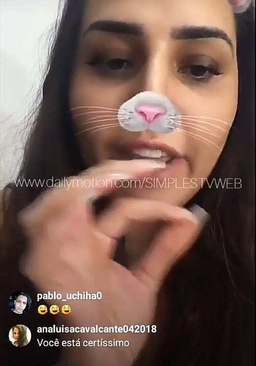 Cantora Perlla fala porque se separou de seu marido Cássio Castilhol e se revolta com comentários maldosos de traição com Chulapa - SIMPLES TV WEB