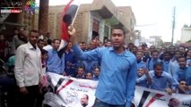 طلاب قرية أبو غالب ينظمون مسيرة للحث على المشاركة بالاستفتاء