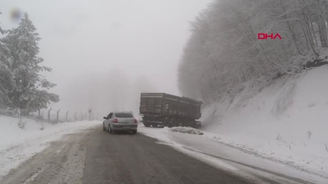 Kütahya Domaniç ve Tavşanlı'da Kar Yağışı