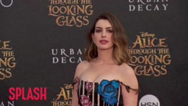 Anne Hathaway Quit Veganism During Matt Damon Dinner