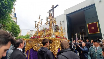 Cristo varón de Dolores saliendo de su Iglesia