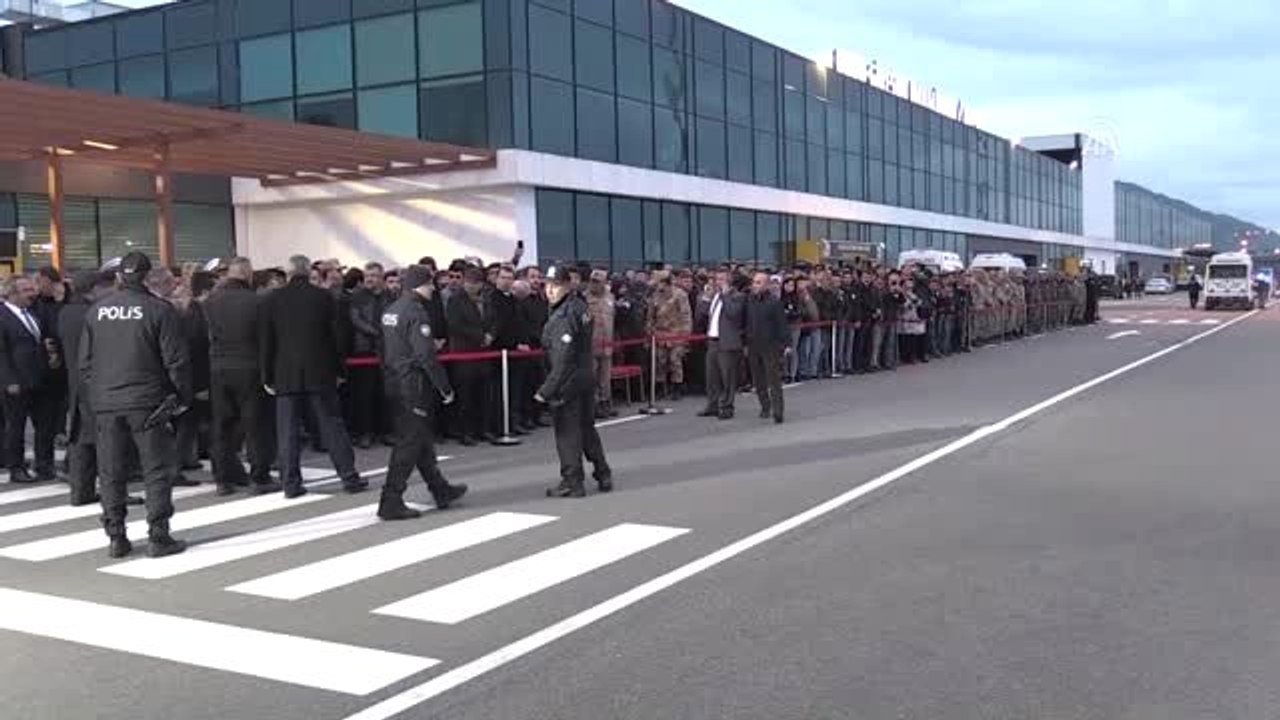 Şehit Piyade Sözleşmeli Er Şahin'in Naaşı, Memleketine Getirildi
