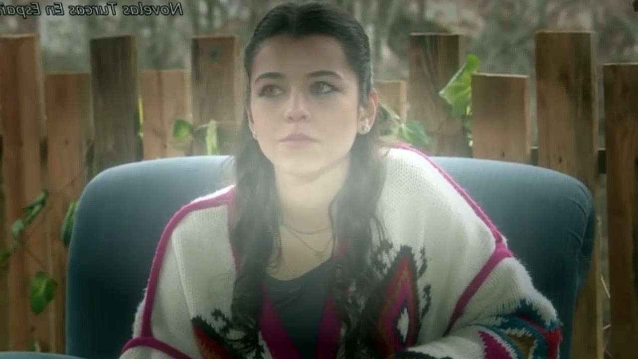 El Pañuelo Rojo (Al Yazmalım) - Capítulo 31 - Completo