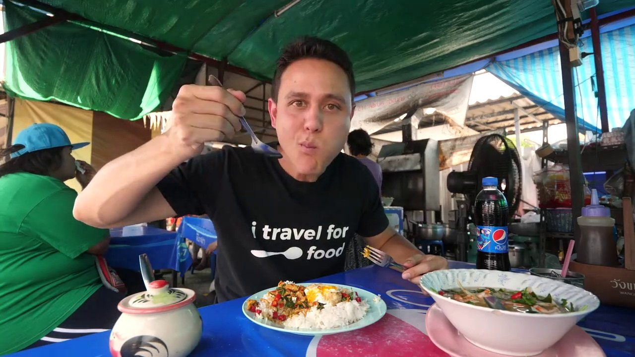 Food_in_Pakistan_ULTIMATE_WESTERN_PAKISTANI_Fast_Food_Tour_Karachi