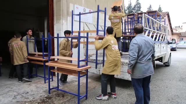 Afrin'in Okul Sırası Hataylı Öğrencilerden