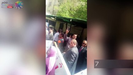 سيدات كرداسة في  مسيرة لدعم التعديلات الدستورية  مرددين : تحيا مصر